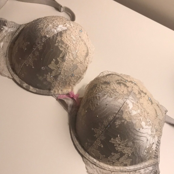 Victoria Secret Dream Angels Push Up 32DDD - Picture 1 of 6